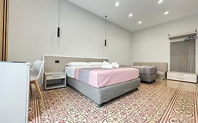Dana Rooms